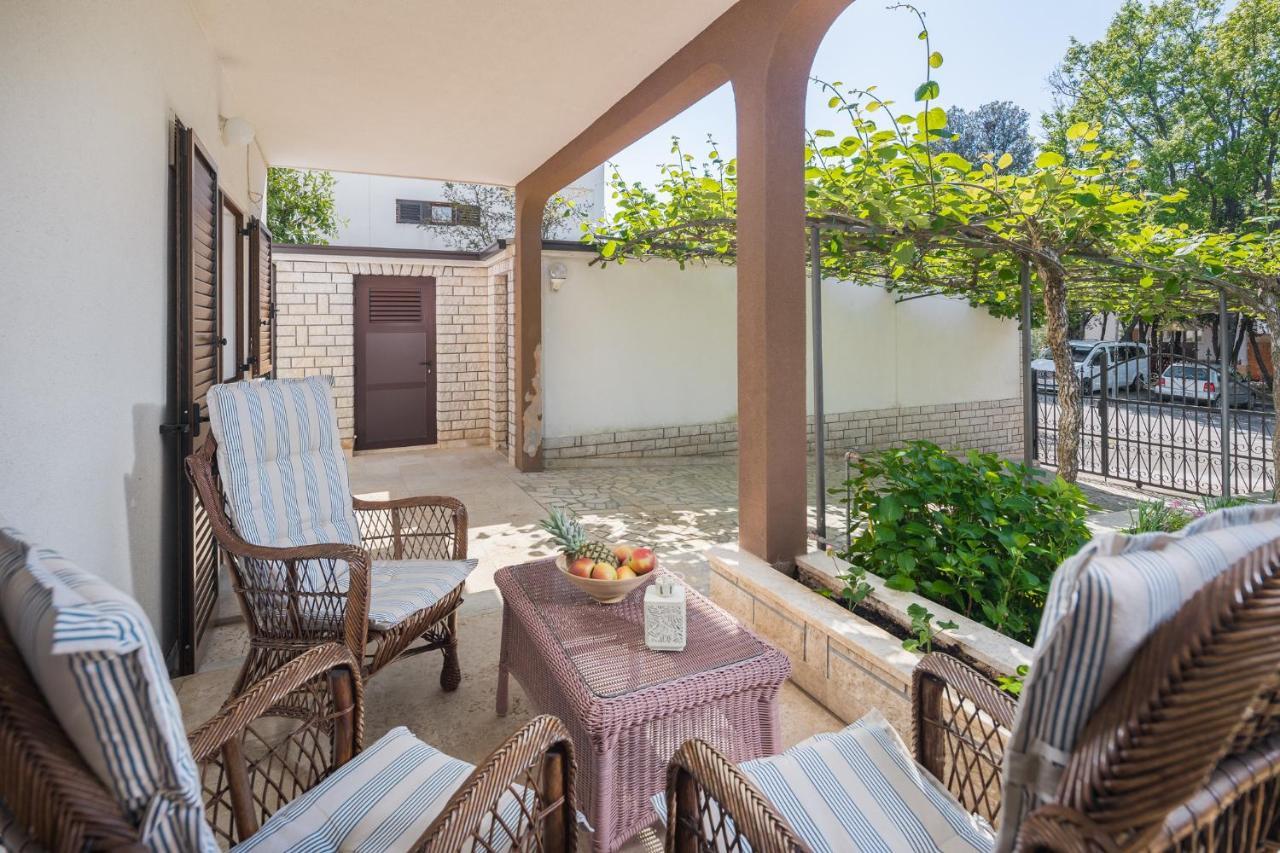 Apartment Kazalac Porec Bagian luar foto