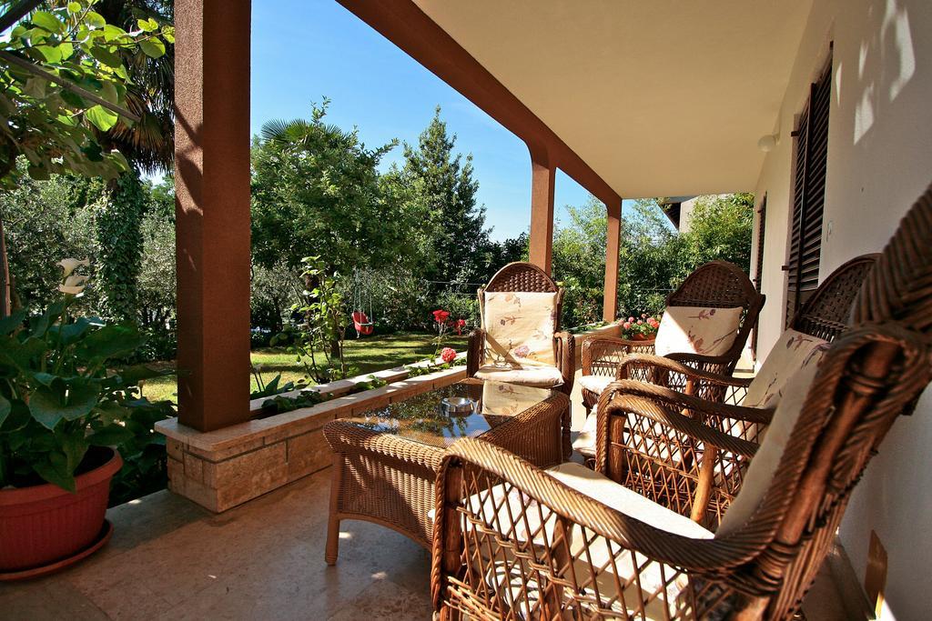 Apartment Kazalac Porec Bagian luar foto
